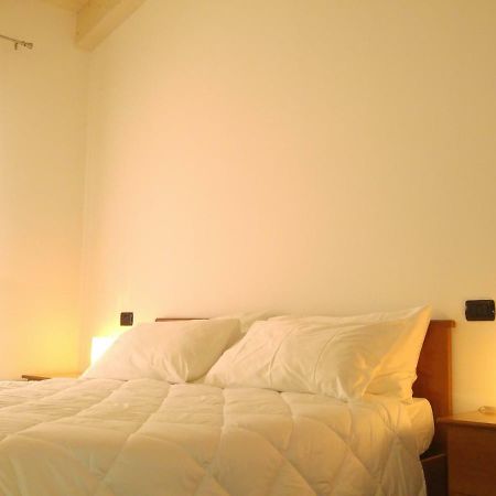 Il Cuore Del Borgo - Holiday Home Borgomaro المظهر الخارجي الصورة