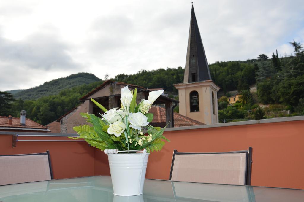 Il Cuore Del Borgo - Holiday Home Borgomaro المظهر الخارجي الصورة
