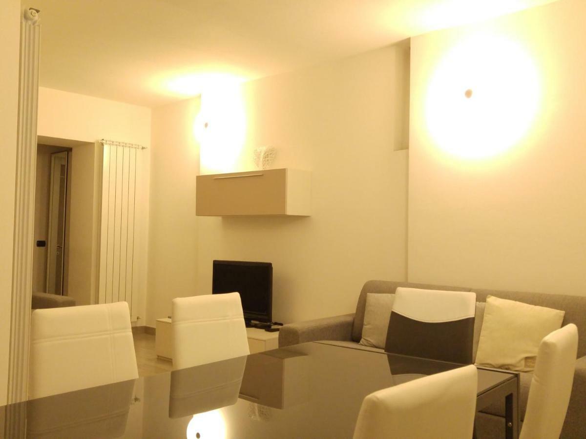 Il Cuore Del Borgo - Holiday Home Borgomaro المظهر الخارجي الصورة