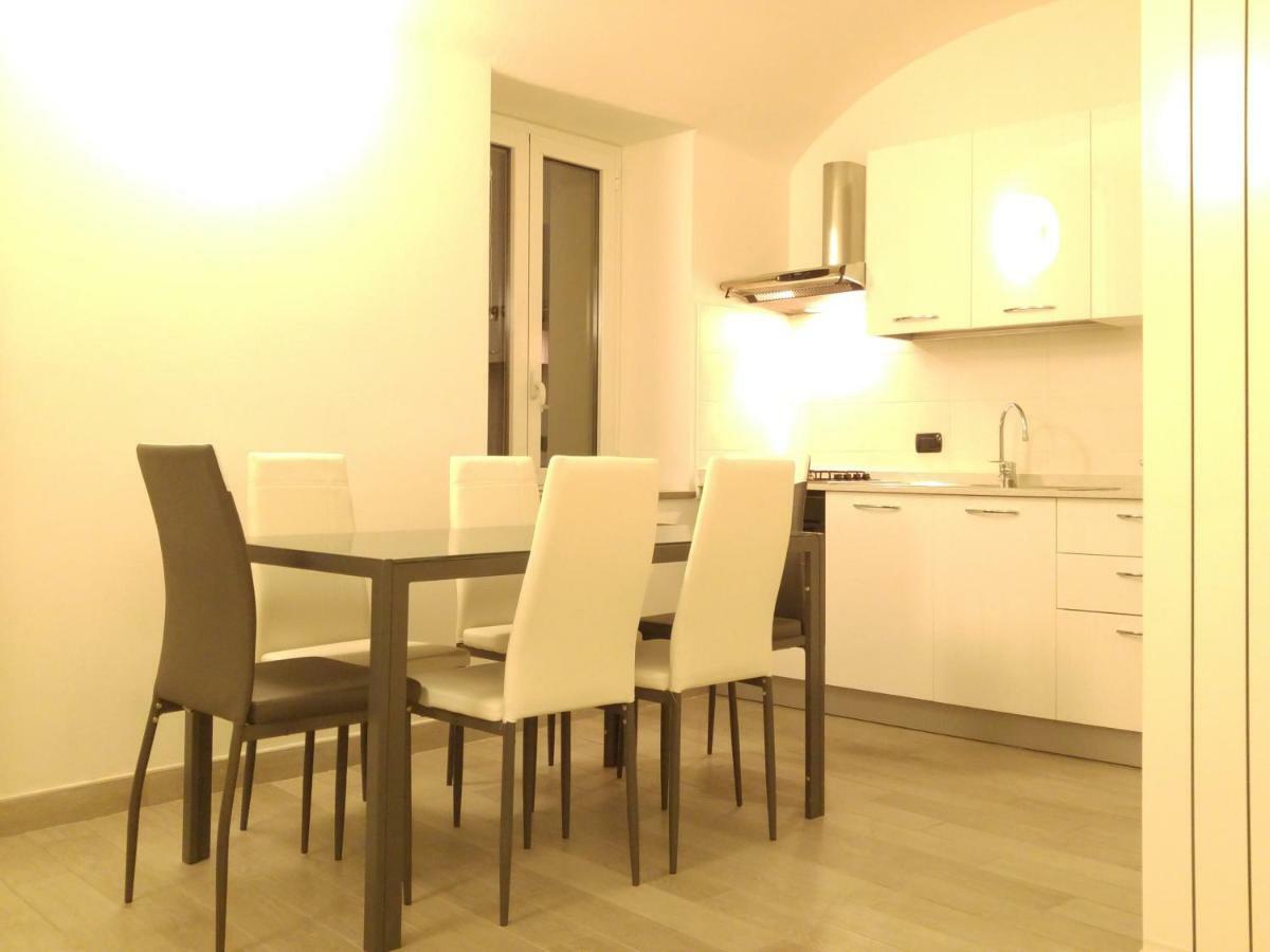 Il Cuore Del Borgo - Holiday Home Borgomaro المظهر الخارجي الصورة